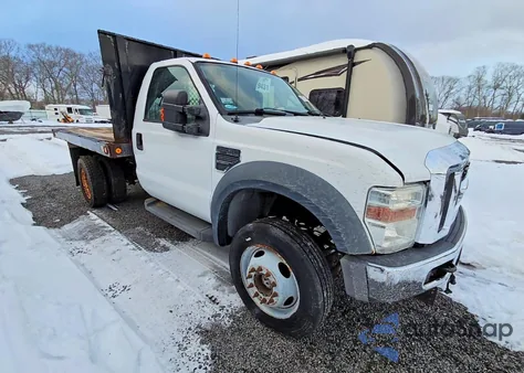 2008 Ford F450 Super Duty z USA, uszkodzony, nr VIN 1FDXF47Y78EA62795